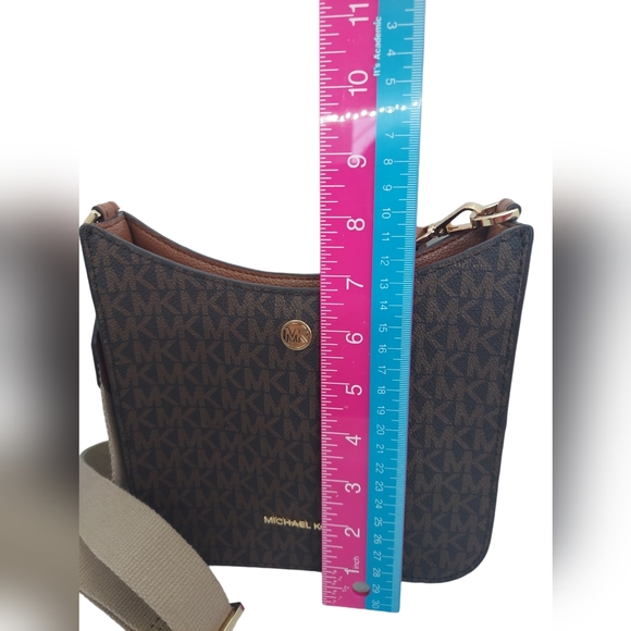 Michael Kors Brown Briley Small Logo Messenger Bag - Picture 5 of 8